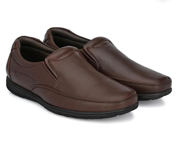 Men's Round-Toe Slip-On Brown Shoes